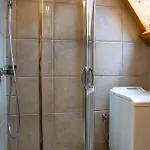 Domino -