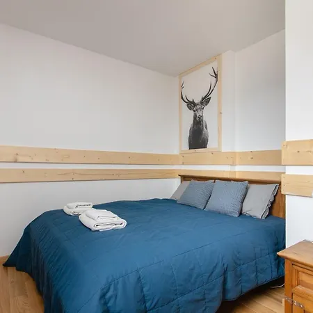 Apartment Domino - *